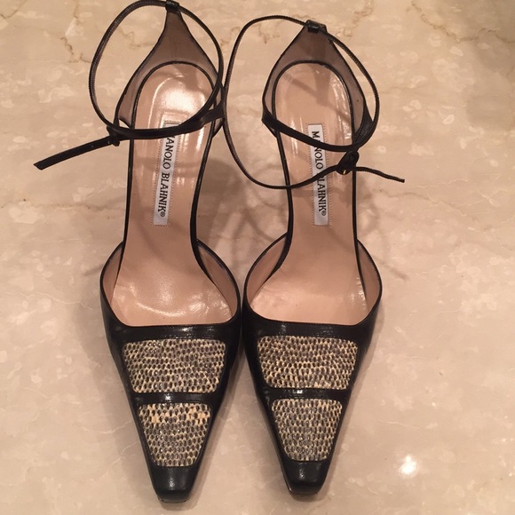 Manolo Blahnik Shoes - AUTHENTIC MANOLO BLAHNIK Manolo Blahnik Shoes - AUTHENTIC MANOLO BLAHNIK